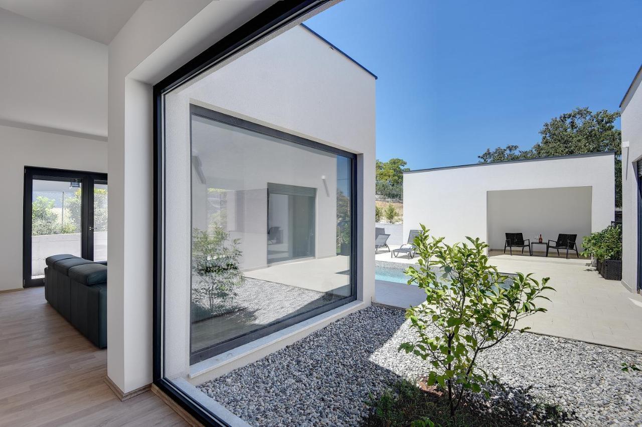 Vila Nauta - Luxury In Vintijan, Near Pula Экстерьер фото