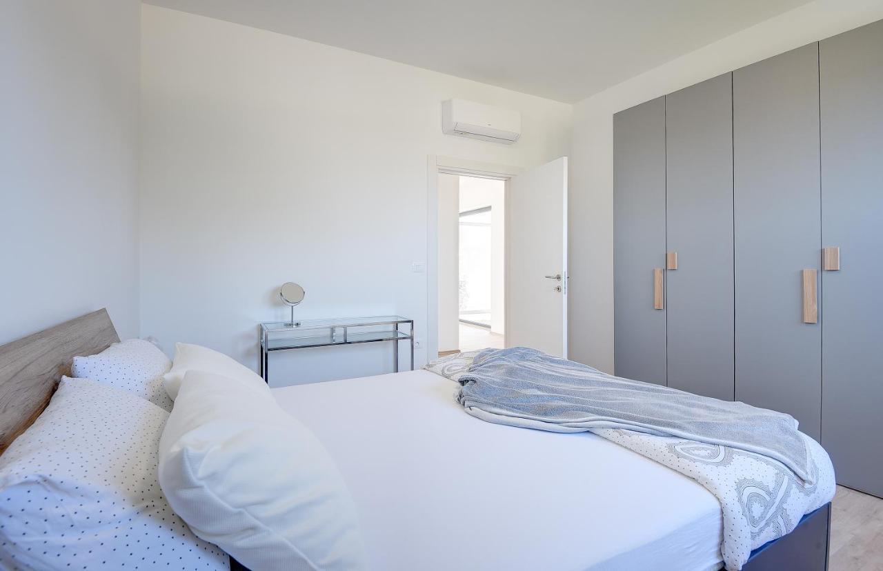 Vila Nauta - Luxury In Vintijan, Near Pula Экстерьер фото