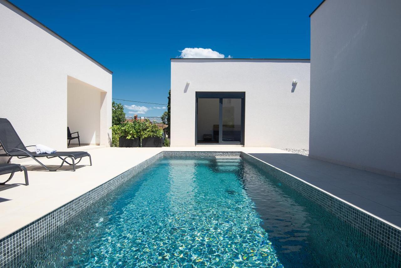 Vila Nauta - Luxury In Vintijan, Near Pula Экстерьер фото